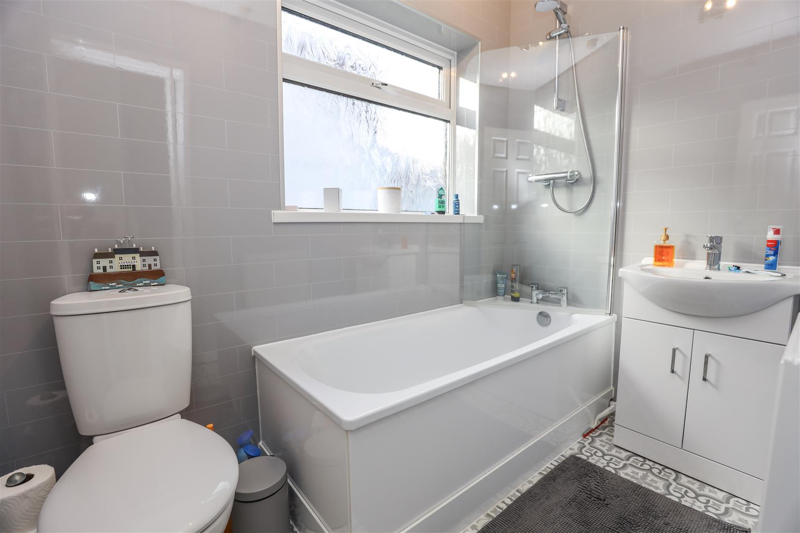 Wolfe Close, Cowbridge, Vale of Glamorgan, CF71 7AZ